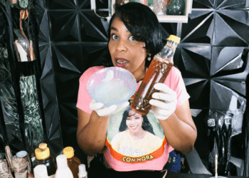 Cómo Hacer Una Keratina Casera Para Dar Brillo al Cabello y Alisarlo Con Sábila y Miel